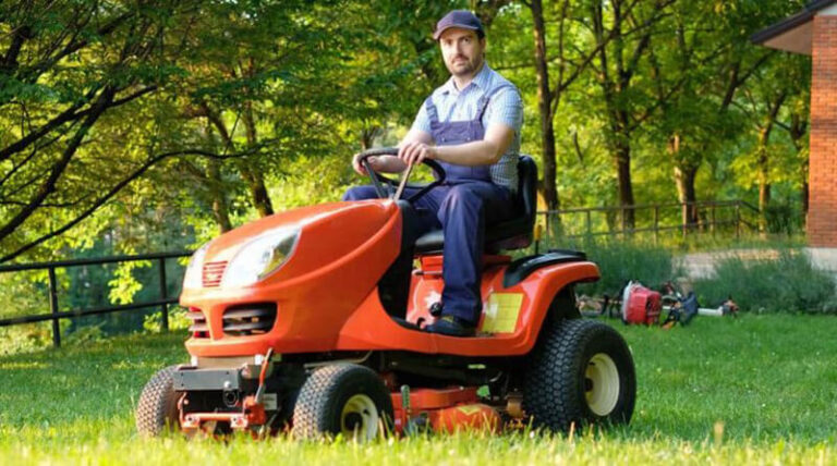 Here Are The 2 Best Riding Lawn Mower Under 1000 Dollar