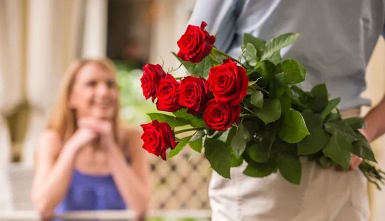 Beyond the Bouquet: 13 Modern Ways to Impress a Girl (including the Power of Flowers)