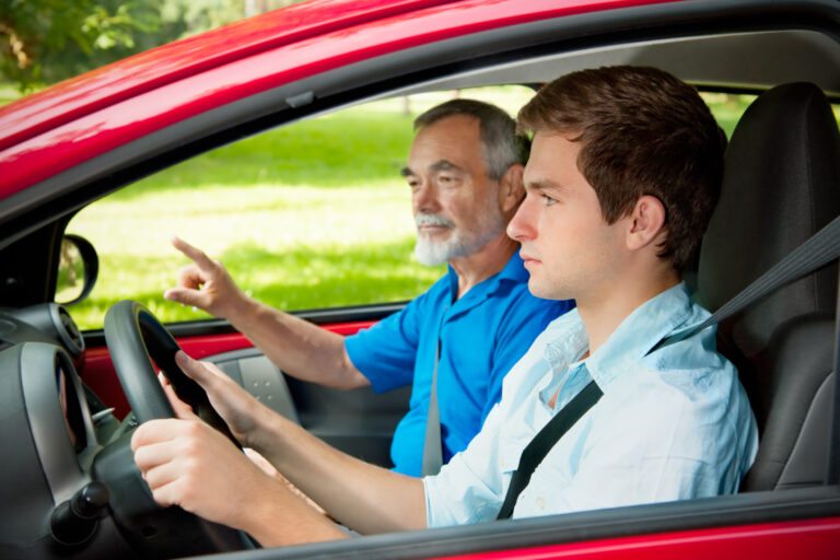 Why automatic driving lessons are important?