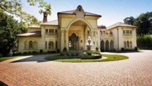 Get a Durable and Beautiful Interlock Driveway for Your Home